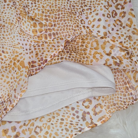 SMYM Sunset Safari Ta-Haa Romper - Picture 7 of 10